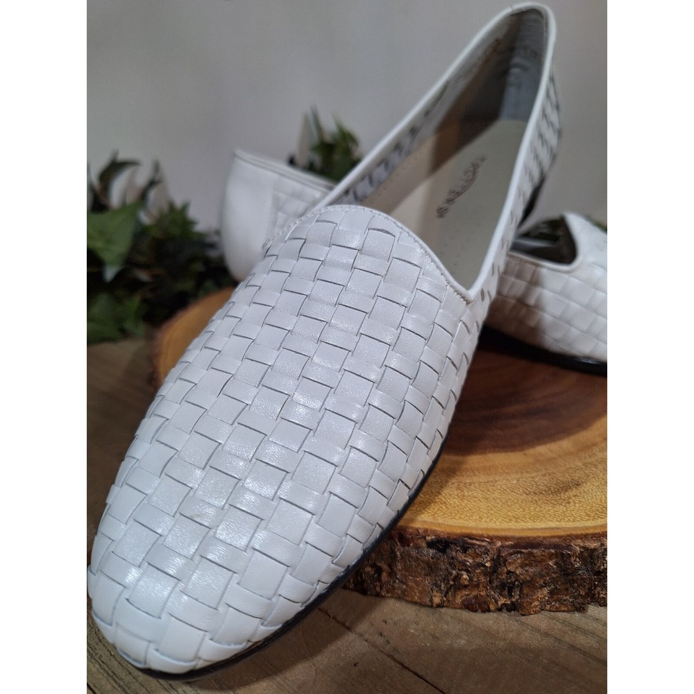 Women's White New Never worn woven Trotters pumps Size 10 S - Picture 5 of 16